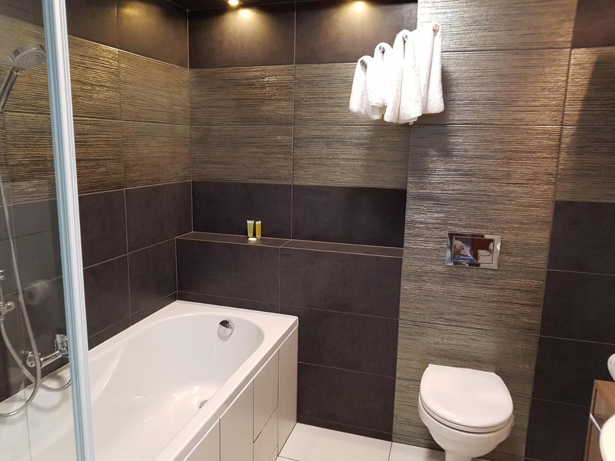 Pod Kominem Pokoje I Apartamenty Brzezie  외부 사진